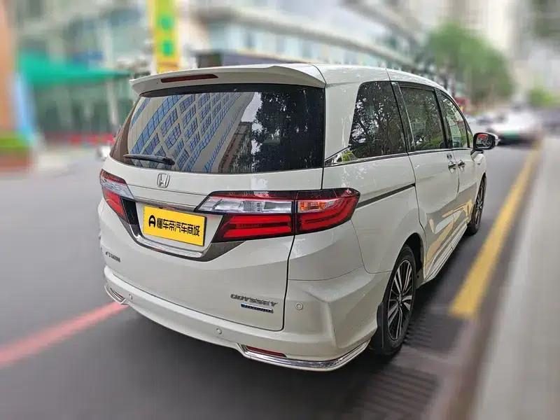 Odyssey 2019 2.0L Elite Premium Edition — миниатюра 4