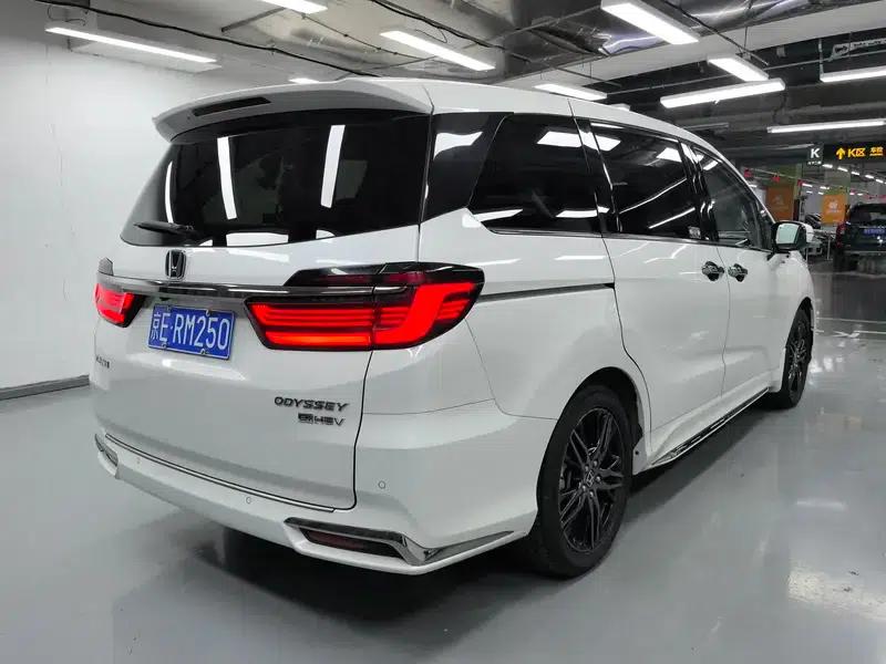 Odyssey 2022 2.0L Elite Edition — миниатюра 5