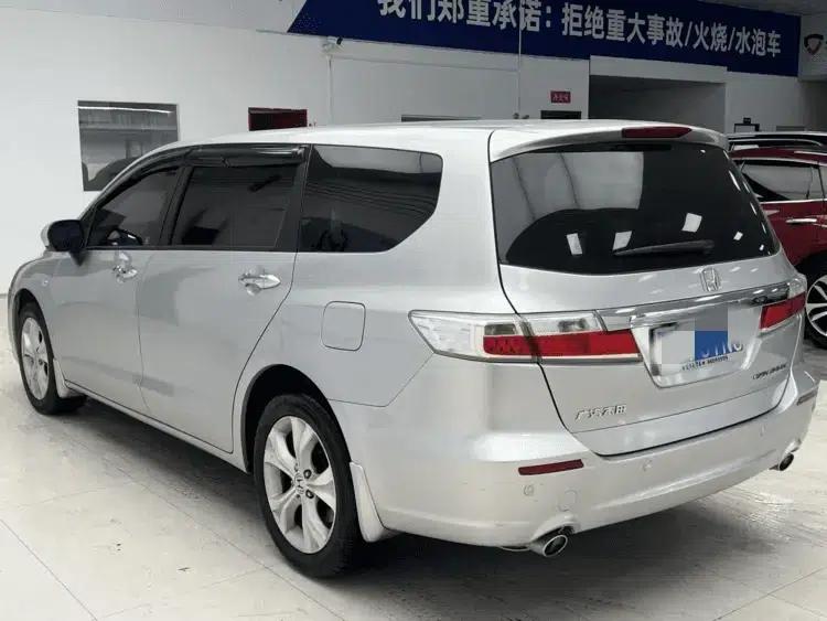 2013 Odyssey 2.4L Luxury Edition — миниатюра 4