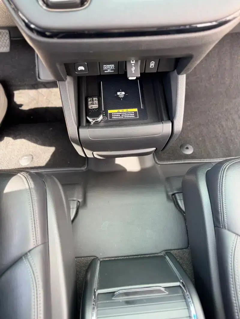 Odyssey 2022 2.0L Elite Edition — миниатюра 11