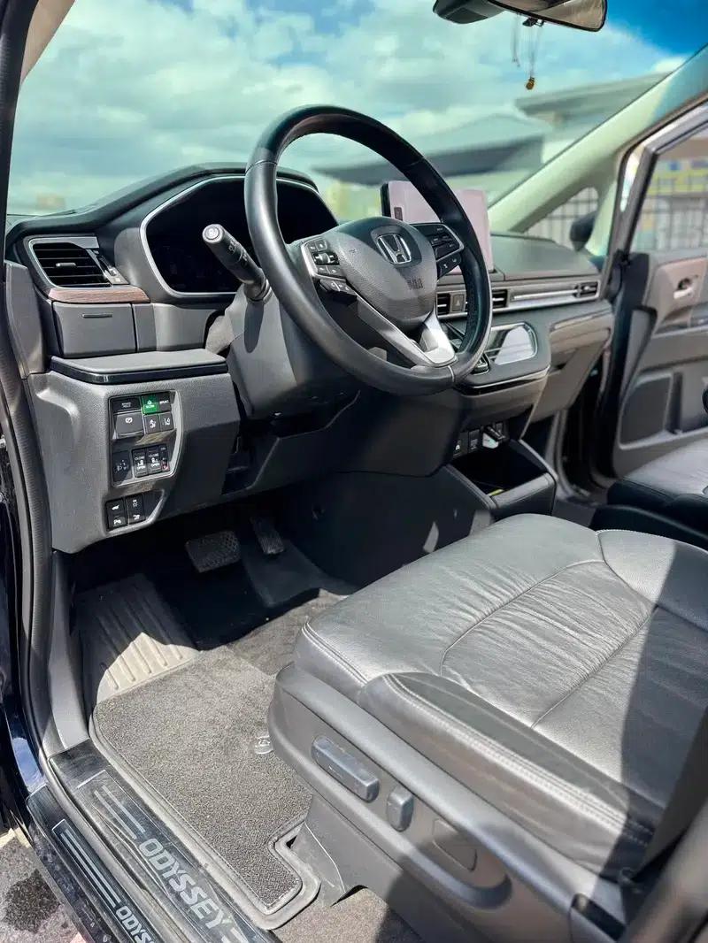 Odyssey 2022 2.0L Elite Edition — миниатюра 17