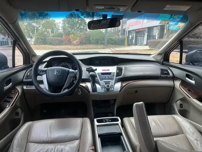 2013 Odyssey 2.4L Sport Edition — миниатюра 12