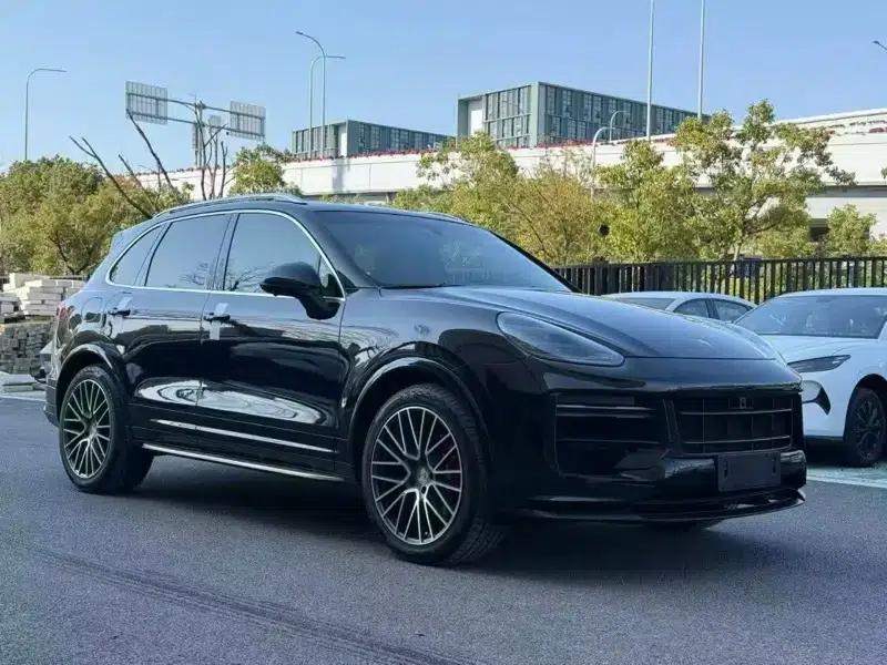 Cayenne 2016 Cayenne Platinum Edition 3.0T — миниатюра 3