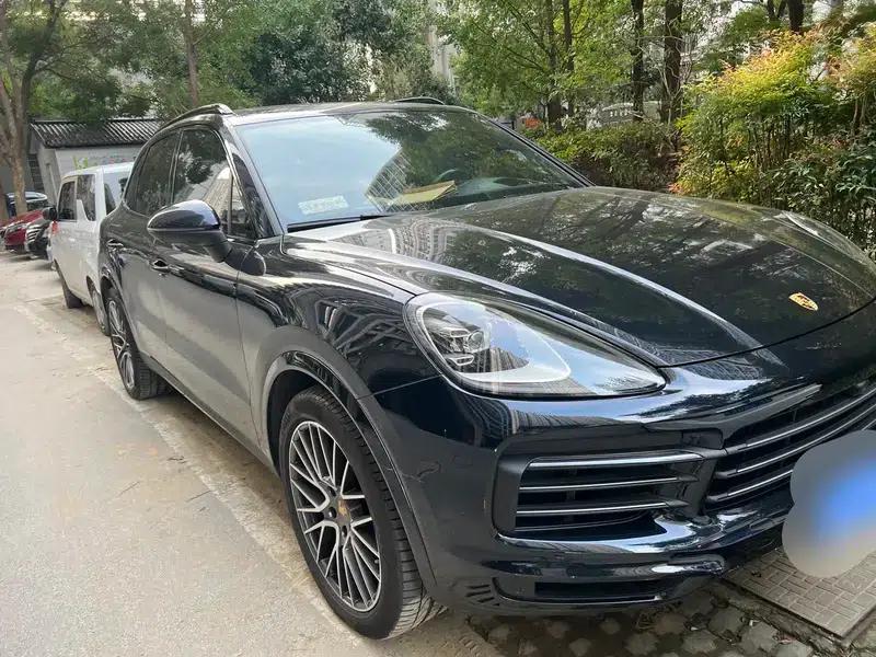 2023 Cayenne 3.0T Platinum Edition — миниатюра 3