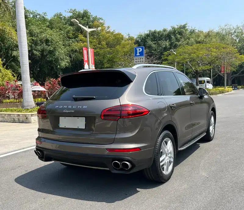 Cayenne 2014 Cayenne Platinum Edition 3.0T — миниатюра 6