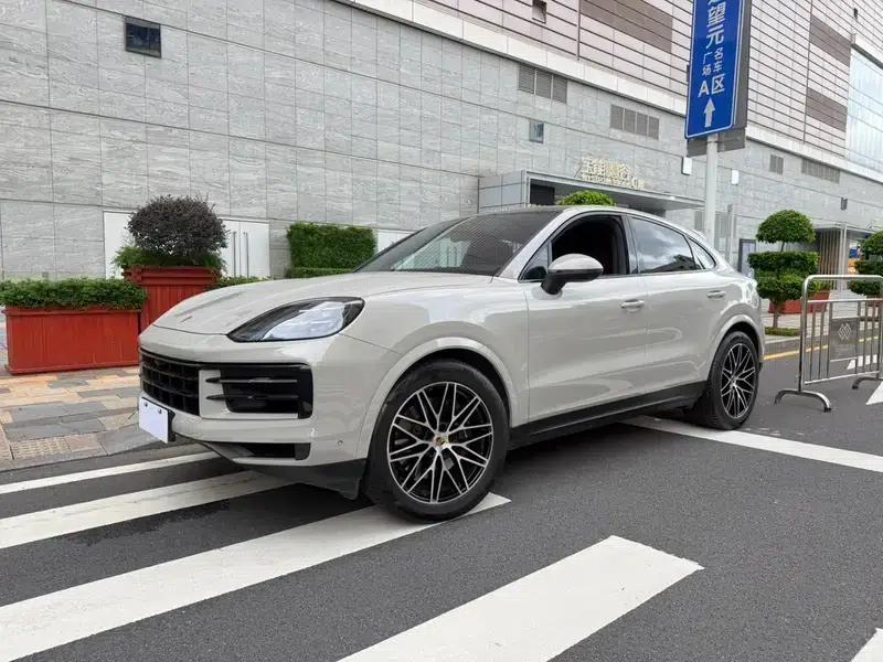 Cayenne Coupé 2024 Cayenne Coupé 3.0T — миниатюра 1