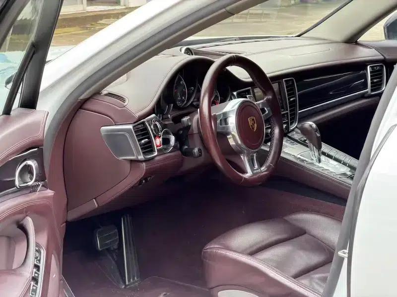 Panamera 2016 Panamera Executive Edition 3.0T — миниатюра 10