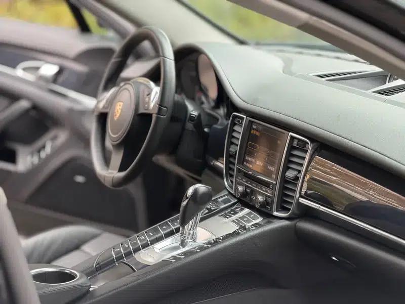Panamera 2010 Panamera 3.6L — миниатюра 8
