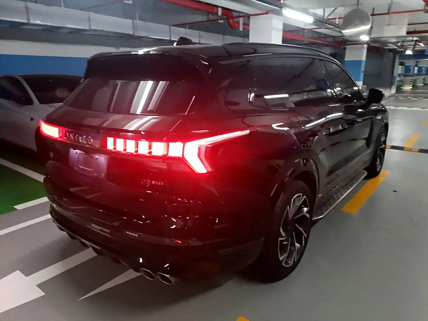 Lynk & Co 09 2021 2.0T Halo Six-Seater — миниатюра 6