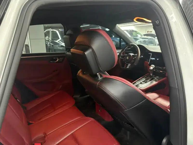 2017 Macan 2.0T — миниатюра 13