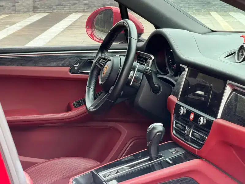 2022 Macan GTS 2.9T — миниатюра 23