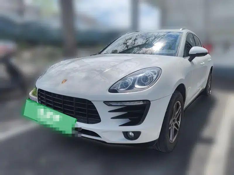 2017 Macan 2.0T — миниатюра 1