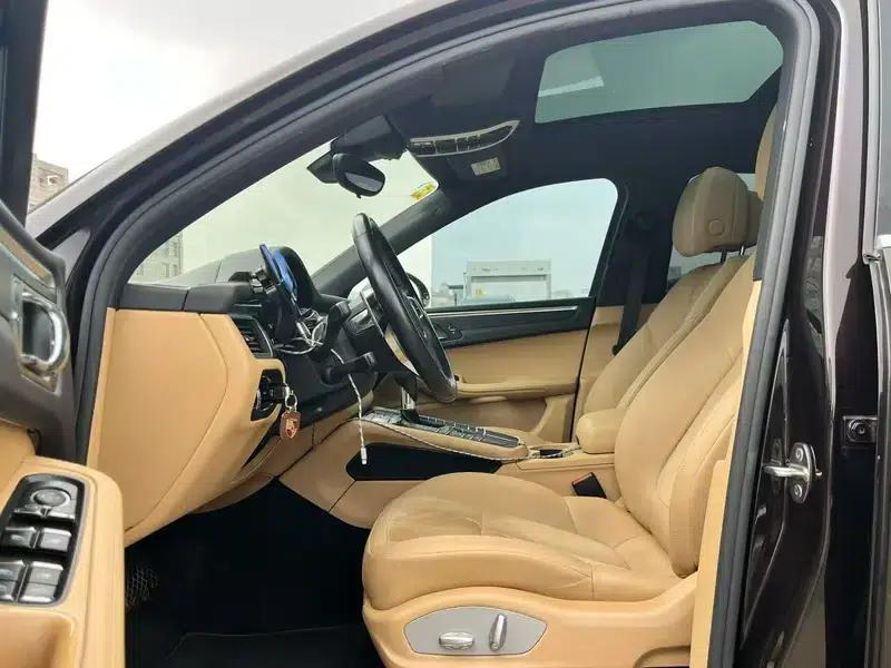 2016 Macan 2.0T — миниатюра 10