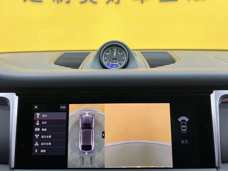 2023 Macan 2.0T — миниатюра 13