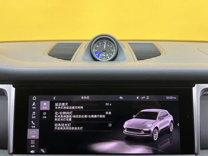 2023 Macan 2.0T — миниатюра 15
