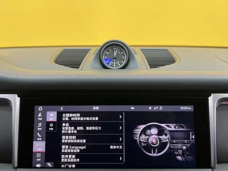 2023 Macan 2.0T — миниатюра 19