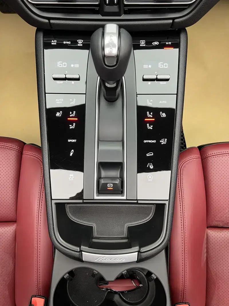 2023 Macan 2.0T — миниатюра 20