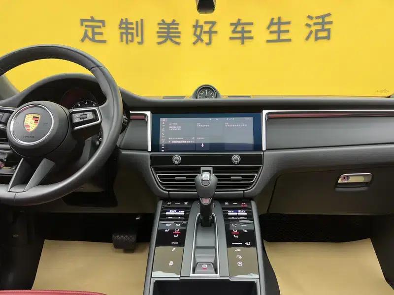 2023 Macan 2.0T — миниатюра 10