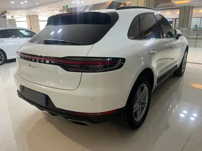 2019 Macan 2.0T Factory Custom Edition — миниатюра 7
