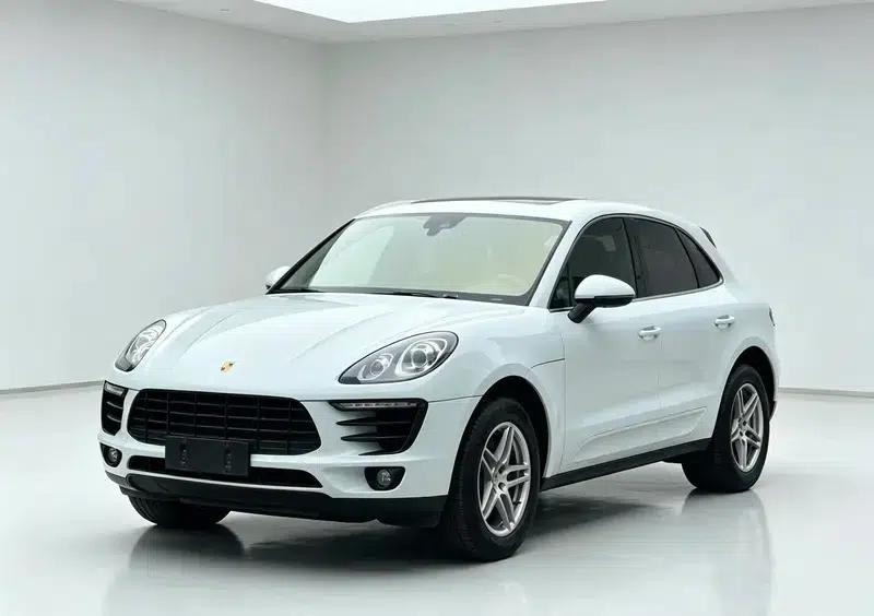 2017 Macan 2.0T — миниатюра 1