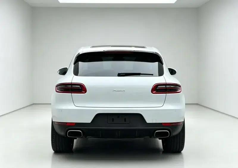 2017 Macan 2.0T — миниатюра 4