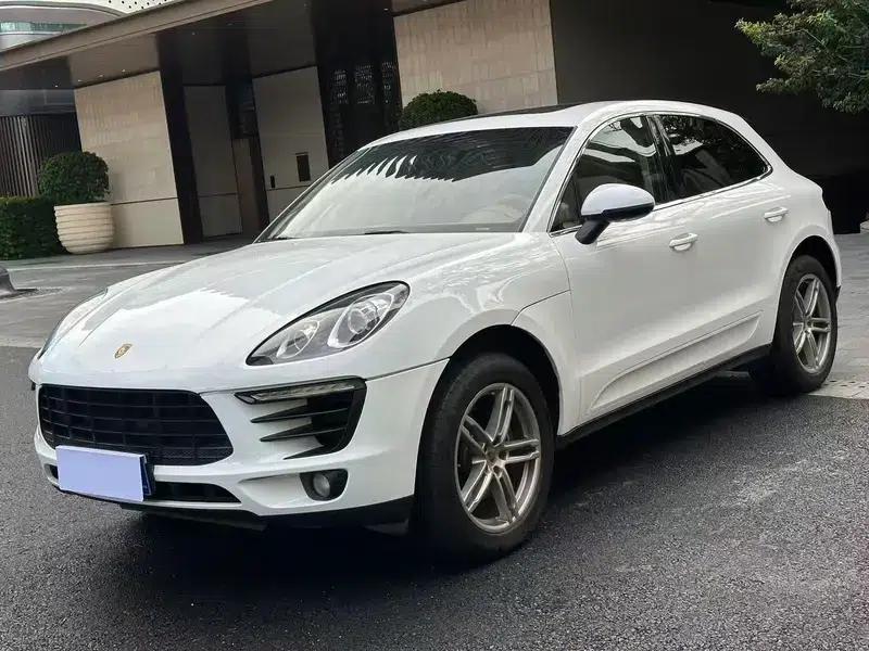 2014 Macan 2.0T — миниатюра 1