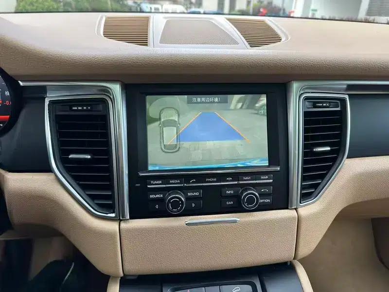 2014 Macan 2.0T — миниатюра 11