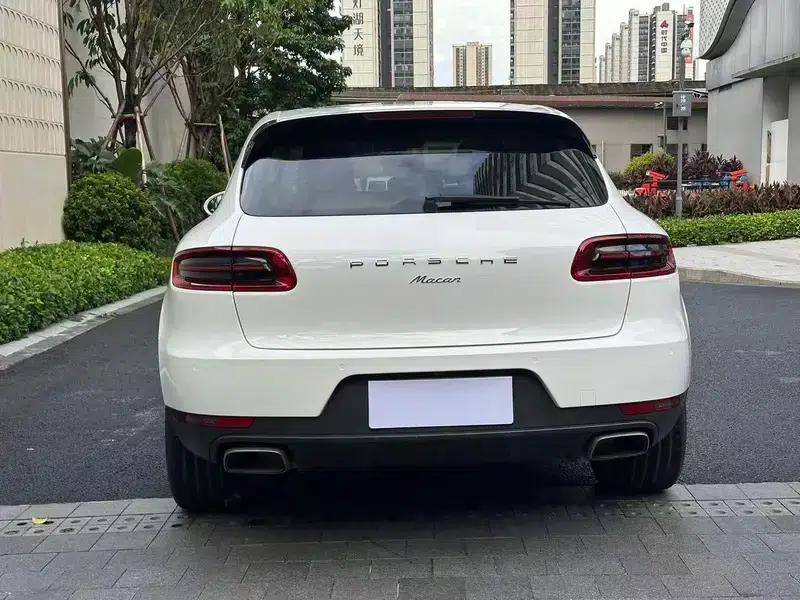 2014 Macan 2.0T — миниатюра 5