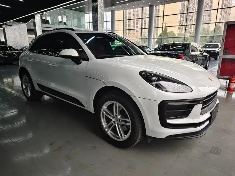 2023 Macan 2.0T — миниатюра 3