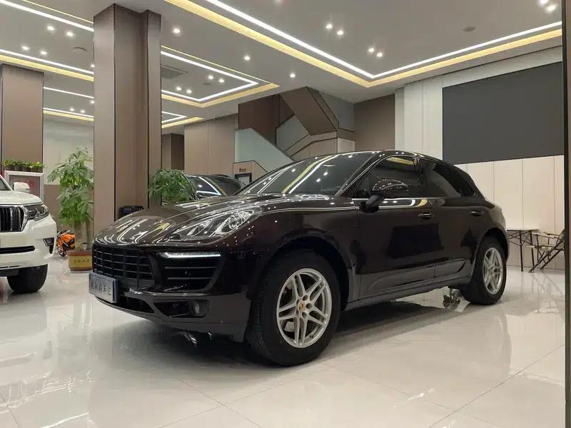 2017 Macan 2.0T — миниатюра 1