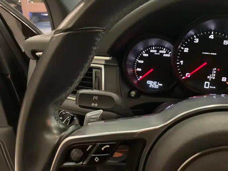2017 Macan 2.0T — миниатюра 19