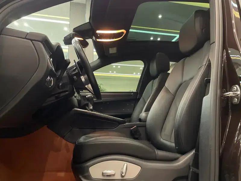 2017 Macan 2.0T — миниатюра 24