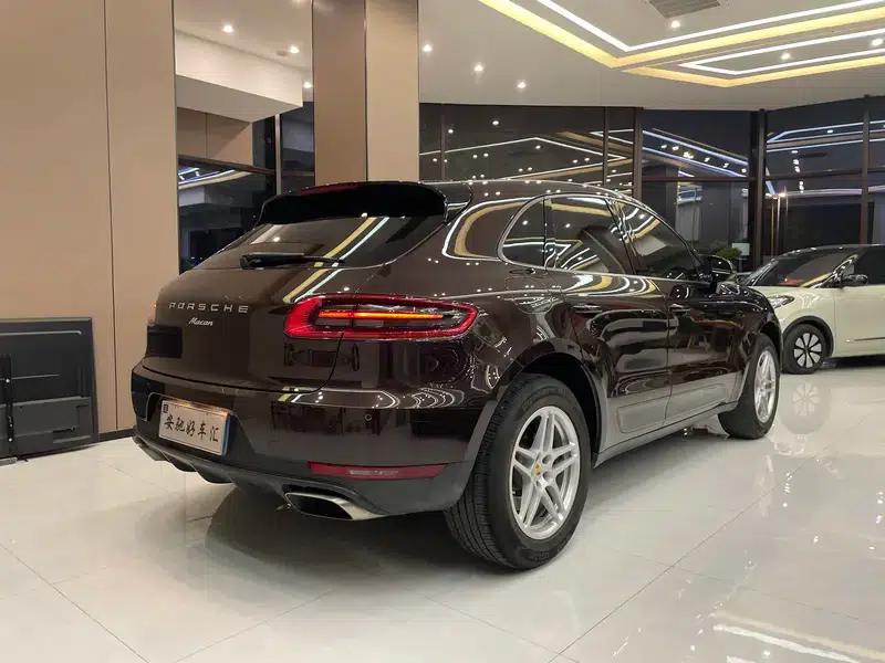 2017 Macan 2.0T — миниатюра 6