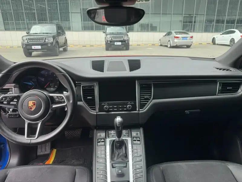 2017 Macan 2.0T — миниатюра 10
