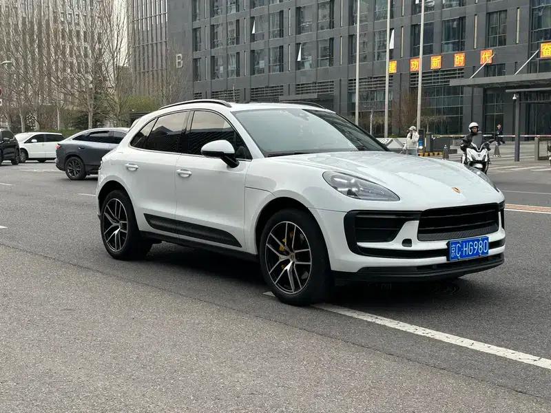 2022 Macan 2.0T — миниатюра 3