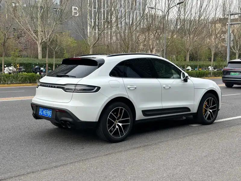 2022 Macan 2.0T — миниатюра 6