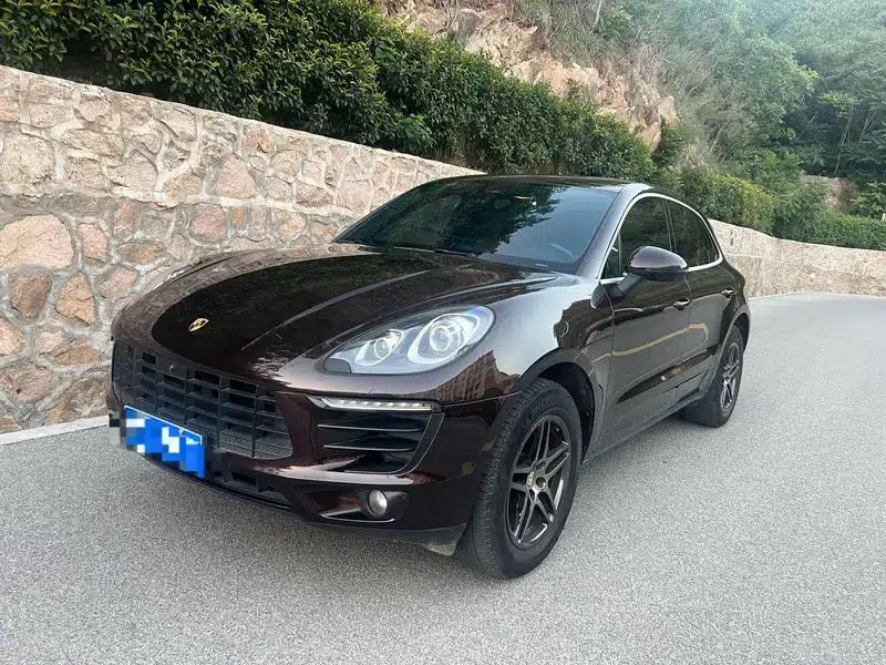 2017 Macan 2.0T — миниатюра 1