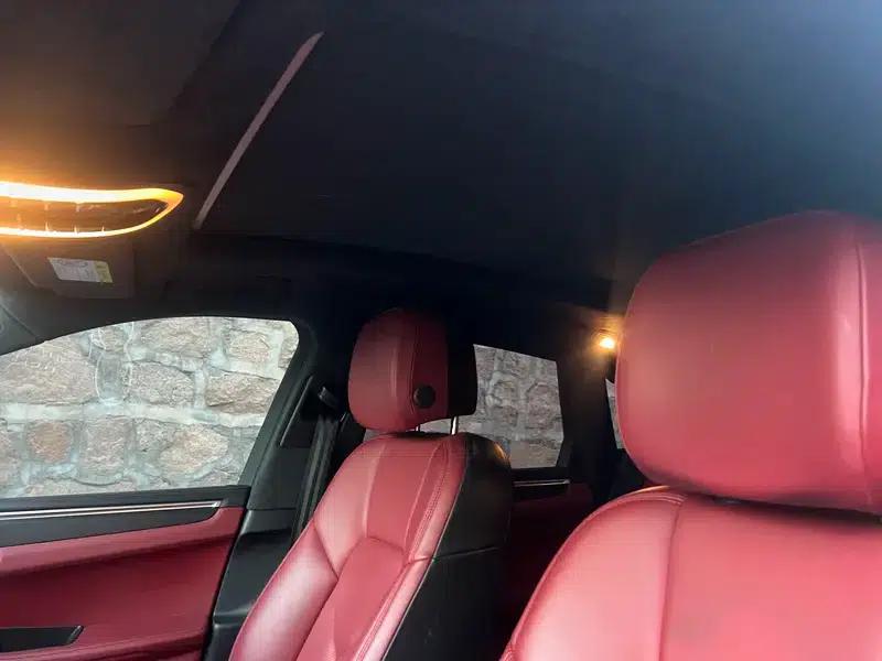 2017 Macan 2.0T — миниатюра 14