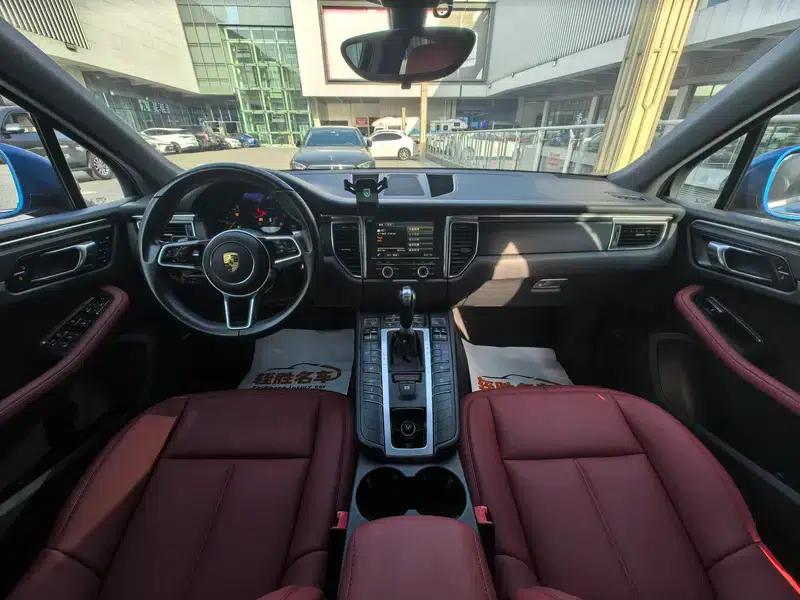 2016 Macan 2.0T — миниатюра 9