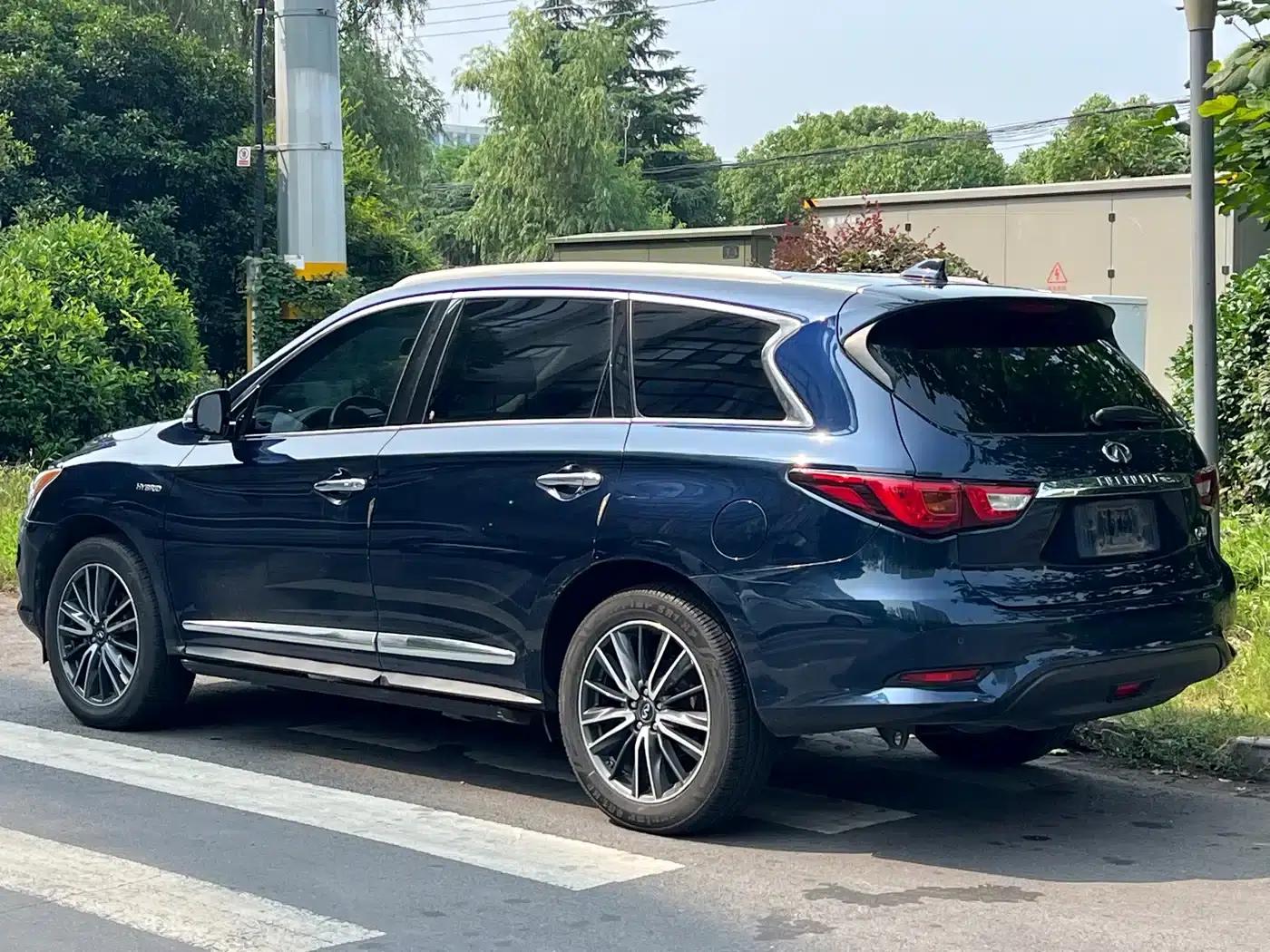 2018 Infiniti QX60 Imported 2.5 S/C Hybrid 2WD Champion Family Edition — миниатюра 3