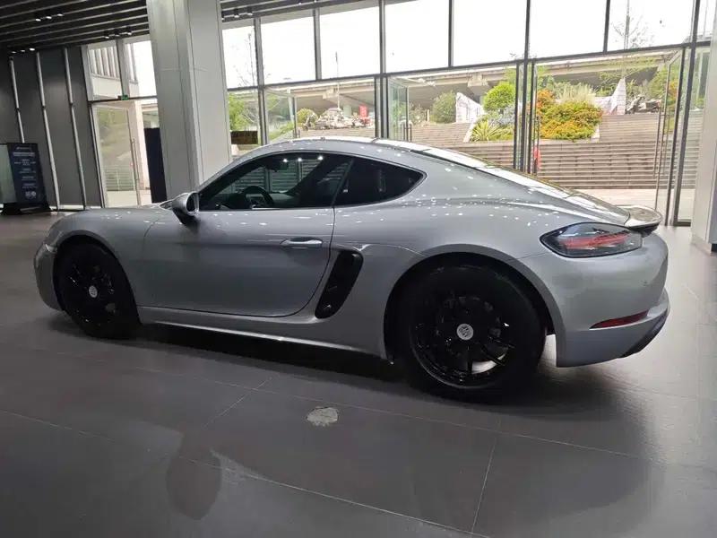 Porsche 718 Cayman 2018 2.0T — миниатюра 9