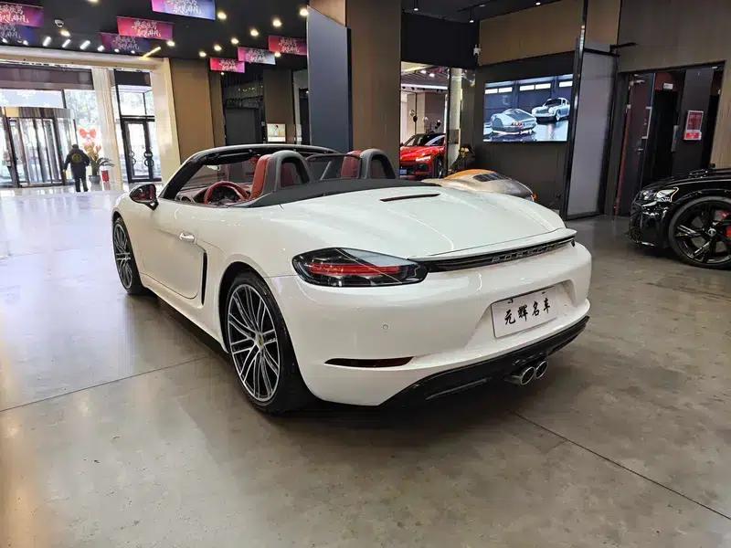 2020 Porsche 718 Boxster 2.0T — миниатюра 4