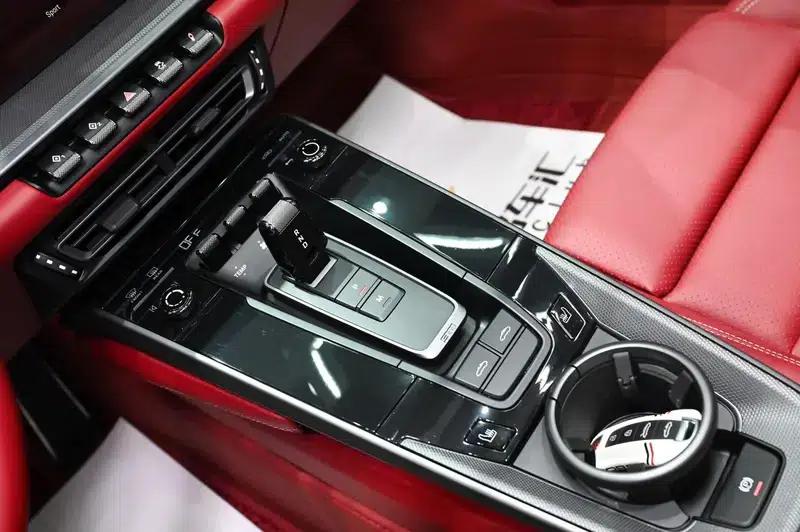 2023 Porsche 911 Targa 4 3.0T — миниатюра 17