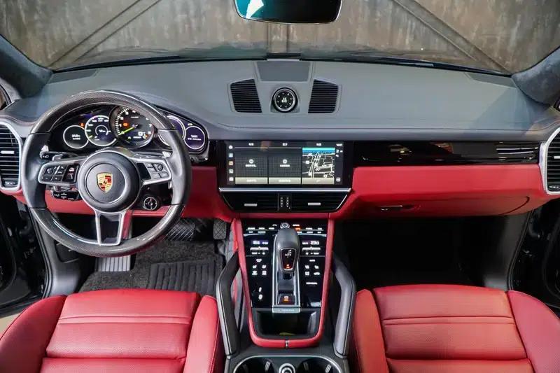 Cayenne E-Hybrid 2023 Cayenne E-Hybrid 2.0T — миниатюра 15