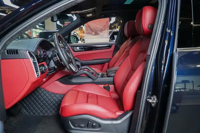 Cayenne E-Hybrid 2023 Cayenne E-Hybrid 2.0T — миниатюра 19