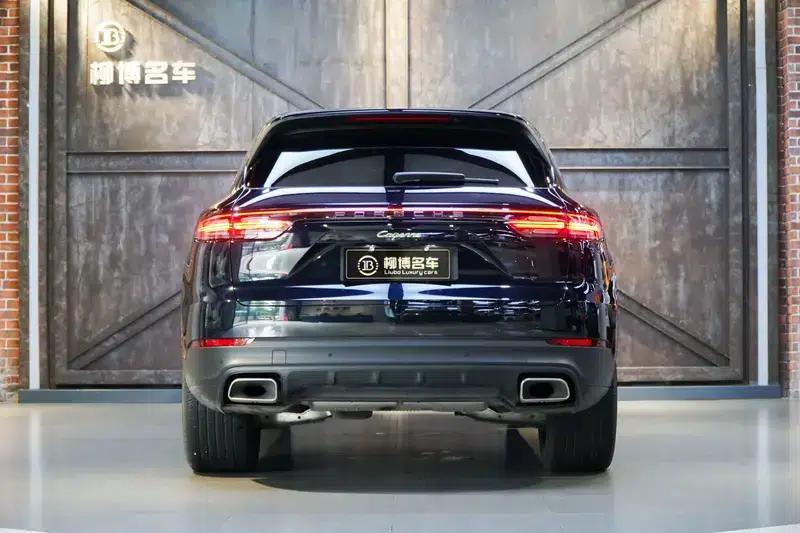 Cayenne E-Hybrid 2023 Cayenne E-Hybrid 2.0T — миниатюра 5
