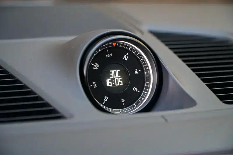 Cayenne E-Hybrid 2023 Cayenne E-Hybrid 2.0T — миниатюра 10
