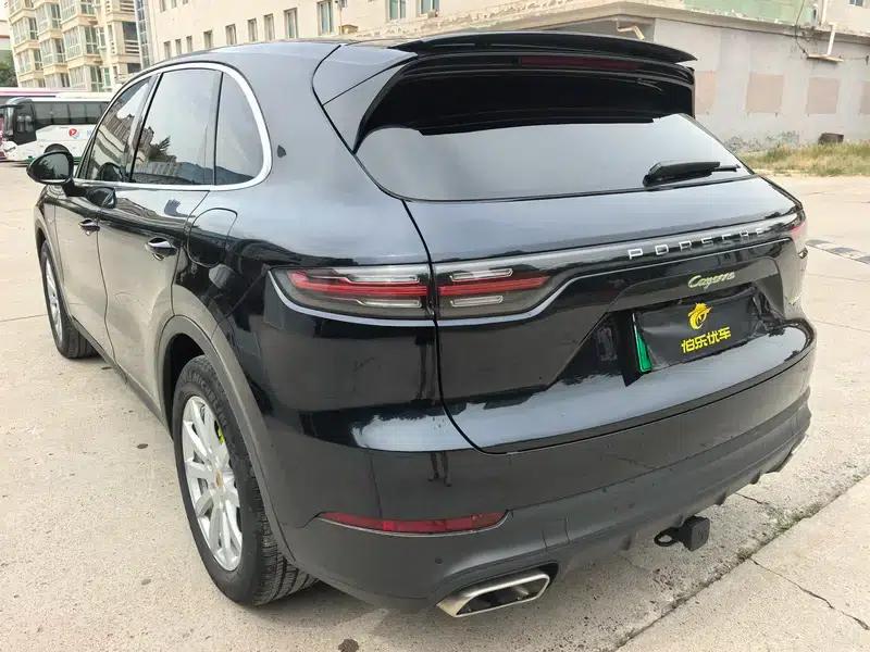 Cayenne E-Hybrid 2019 Cayenne E-Hybrid 2.0T — миниатюра 5