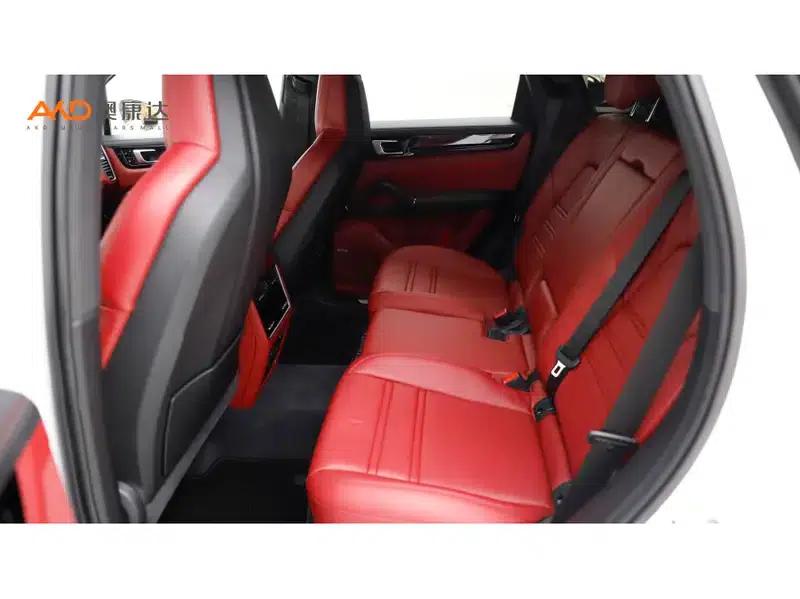 Cayenne E-Hybrid 2021 Cayenne E-Hybrid 2.0T — миниатюра 10