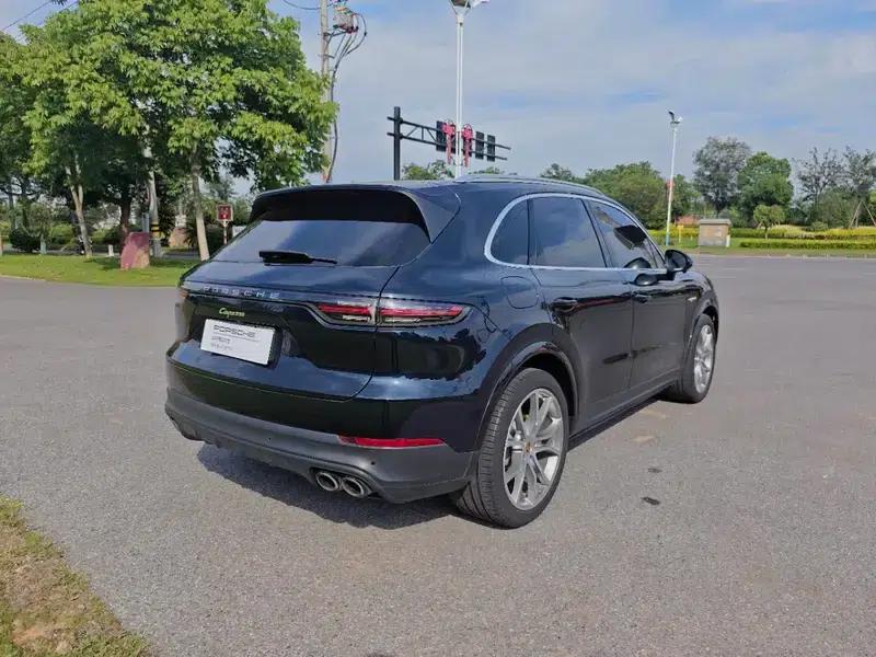Cayenne E-Hybrid 2021 Cayenne E-Hybrid 2.0T — миниатюра 7